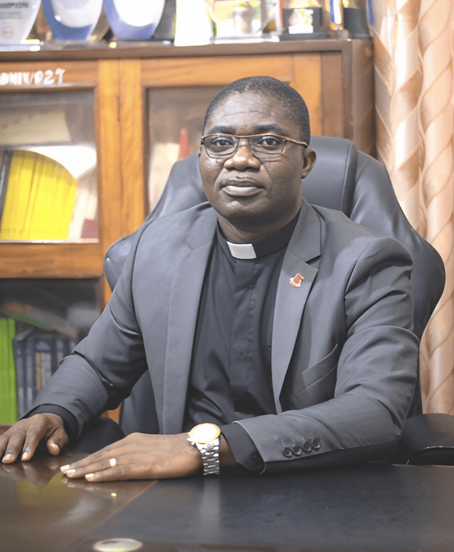 VERY REV EBENEZER KWABENA AIDOO